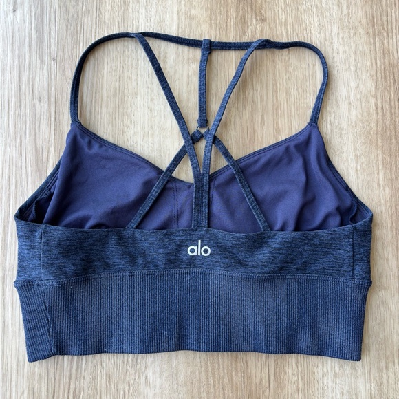 Alo Yoga Alosoft Lavish Sports Bra in Athletic Heather navy blue Size Medium - Picture 3 of 6